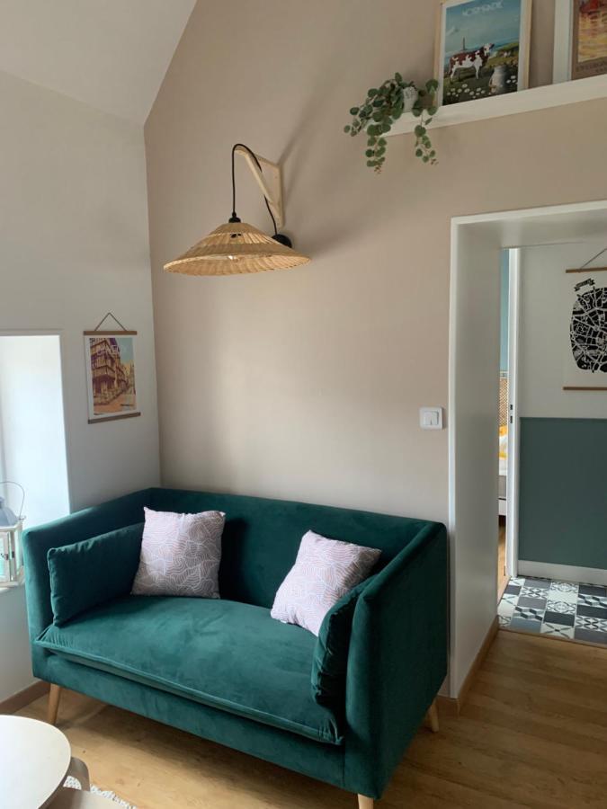 Charmant Appartement Renove Bayeux Exterior foto